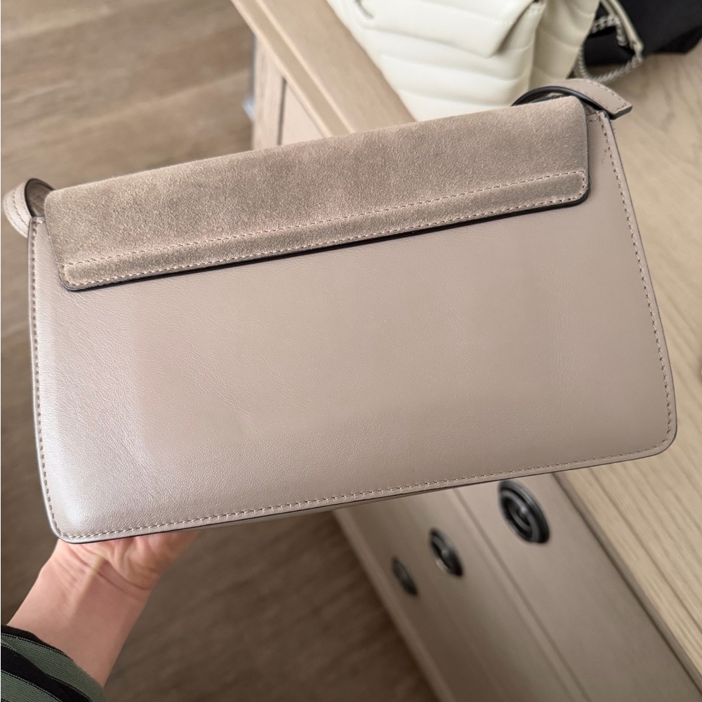 Chloe Beige Leather and Suede Crossbody Bag - Picture 11 of 12
